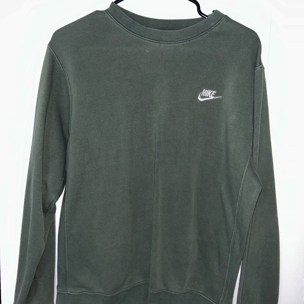 Nike Green Crewneck Sweater with Classic Swoosh